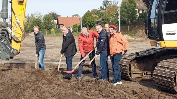 1. Spatenstich Sportplatz Jahnstraße 2023